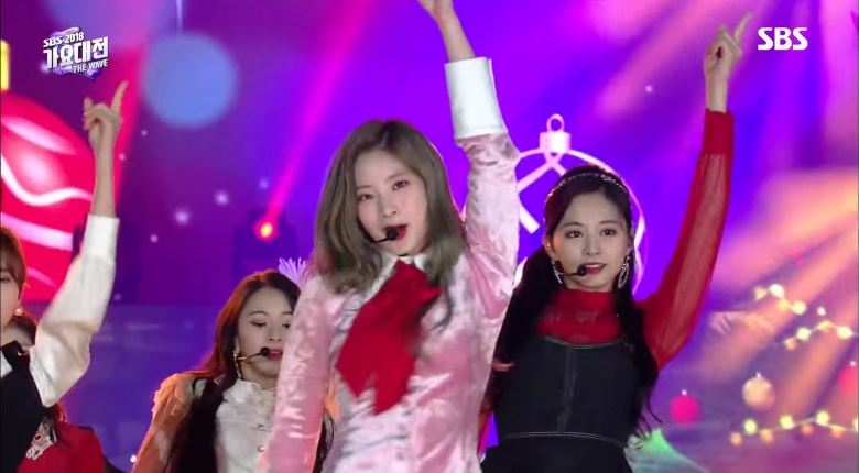 【影片】twice多贤「鹰眼一抬」准确捕抓!7秒内换了4次镜头都能对视!|goxuan