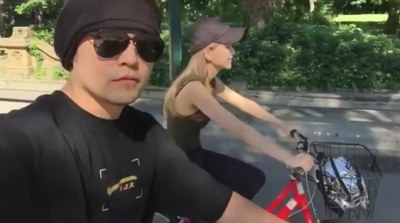 现实版《简单爱》！周杰伦昆凌骑单车甜蜜出游｜goxuan