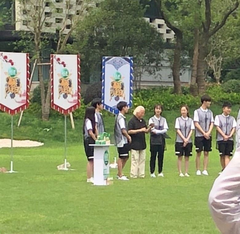 陈立农与张大大组“最萌身高差” 录制新一期《高能少年团》｜goxuan