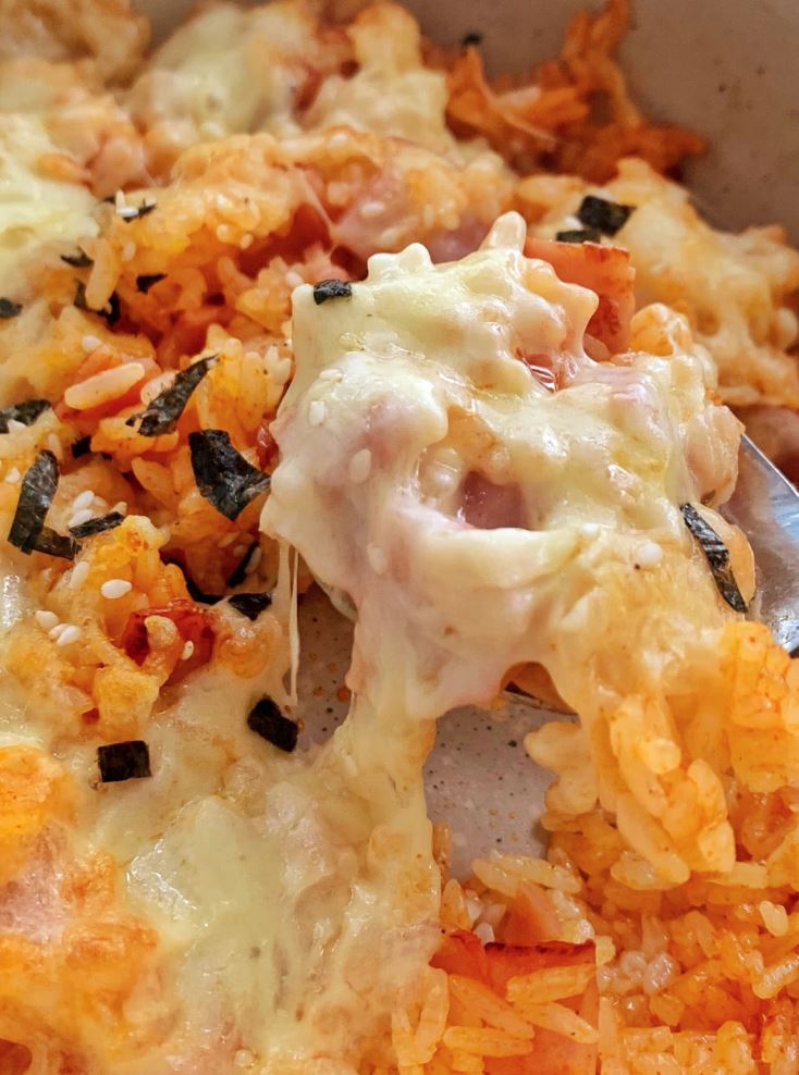 学生必学🍳五分钟简易版「拉丝芝士火腿焗饭」| 免烤箱