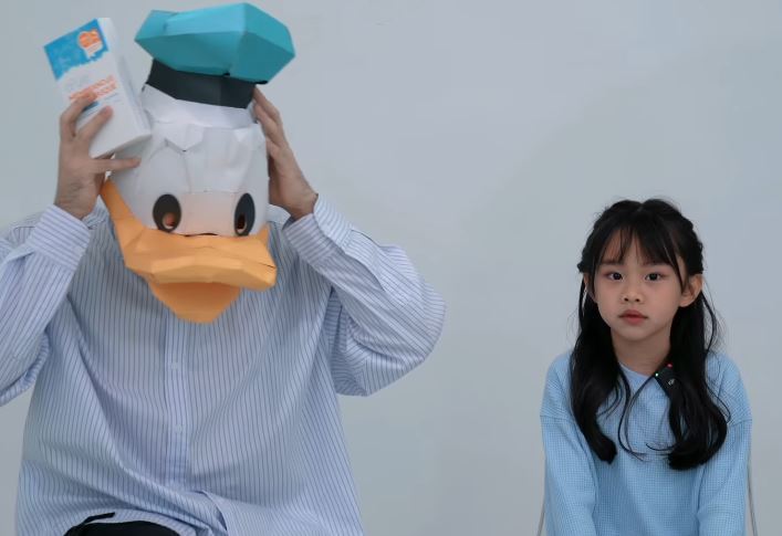 🇲🇾大马网红estelle小舅首度露面！网友：好帅