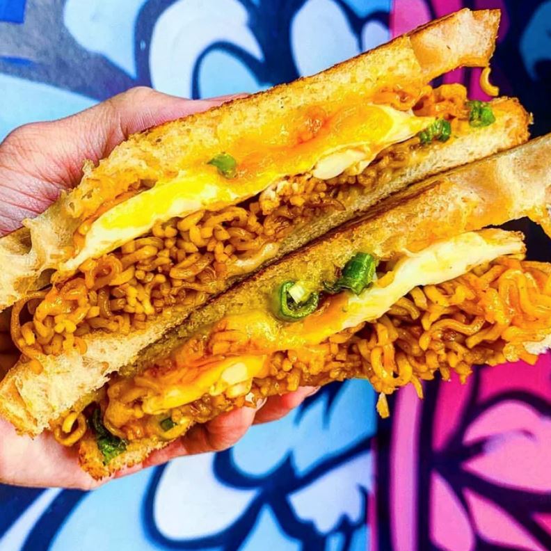 ‘mi goreng toastie’ is now a thing and everyone is loving the new combo! 