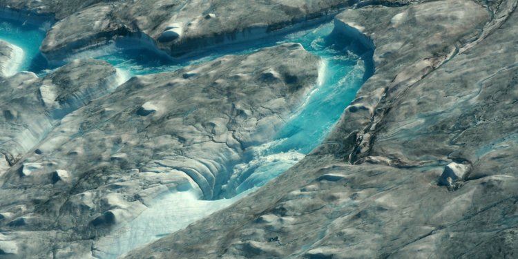 greenland recently lost a record-breaking 12 billion tons of ice in a single day