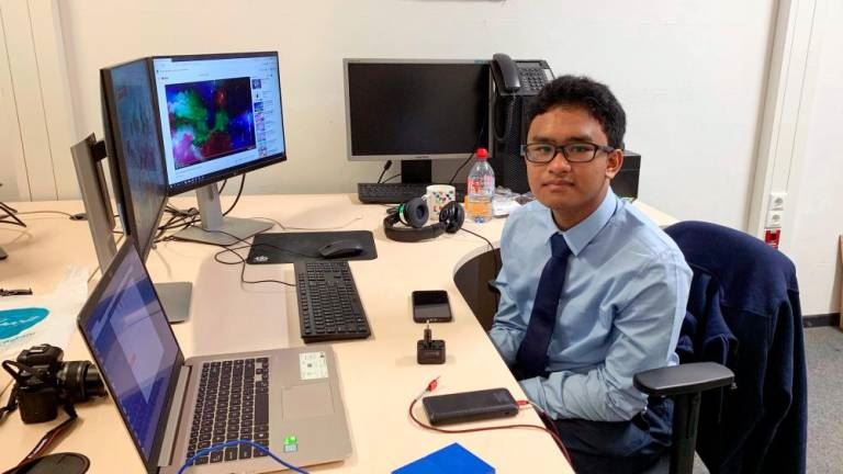 15yo boy from terengganu is taking his phd in germany  