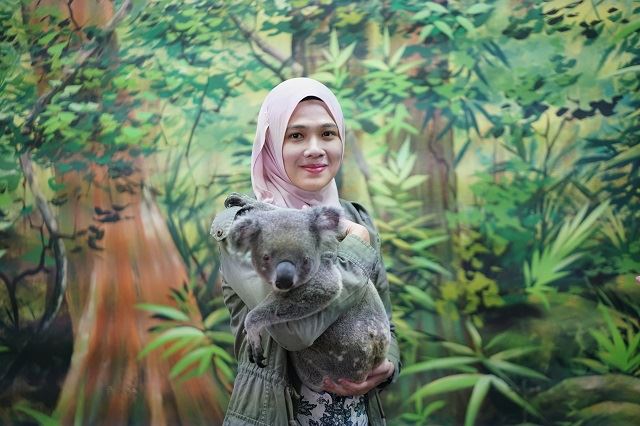 9 things you’ll wanna do in gold coast, as suggested by these famous malaysians