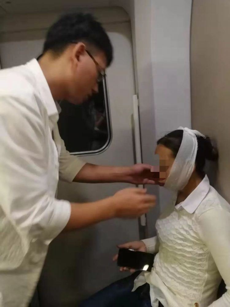 woman laughed so loud her mouth was stuck open