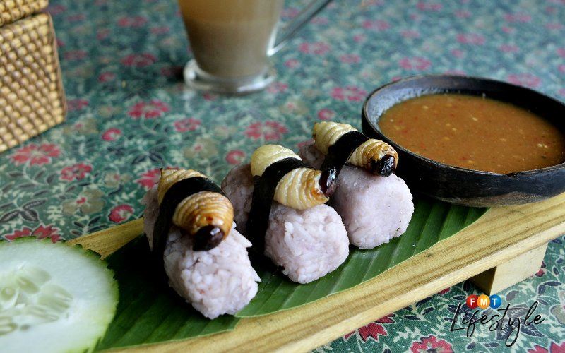 worm sushi and pizza are real in sabah and we’re done for today