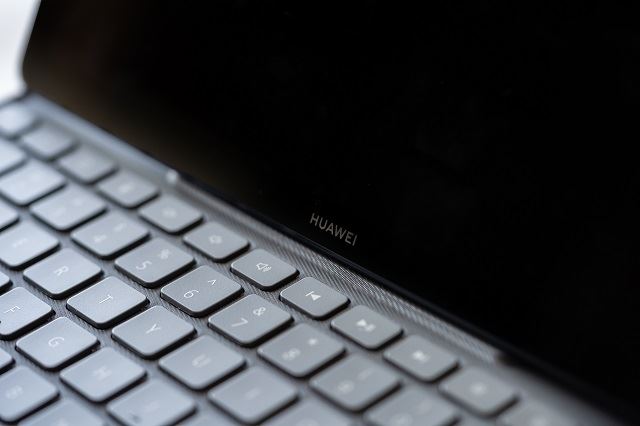 the huawei mediapad m6 makes a reliable travel buddy. here’s why