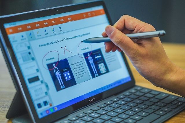 the huawei mediapad m6 makes a reliable travel buddy. here’s why