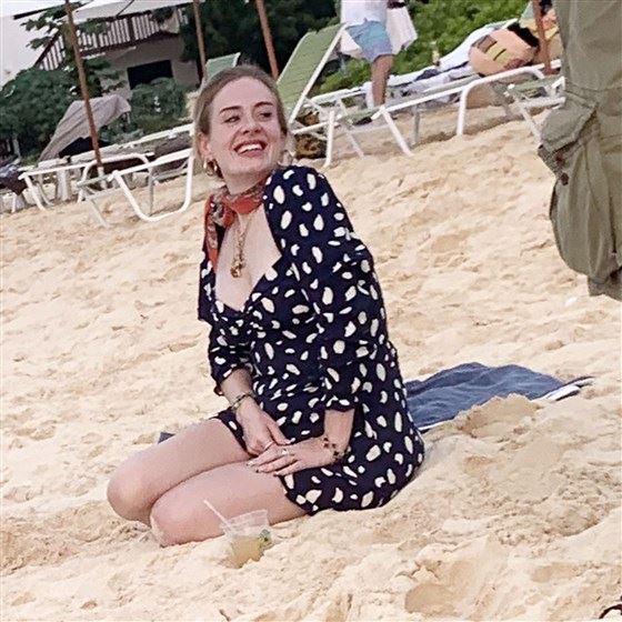 fans worried after seeing adele’s unrecognisable photos