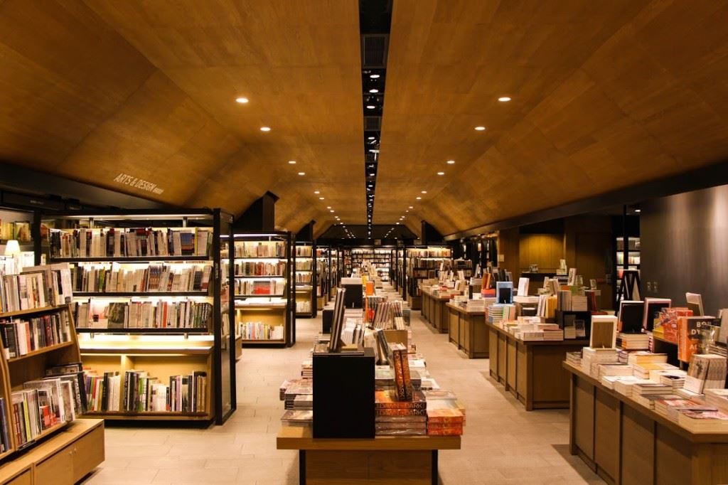 the biggest bookstore chain in taiwan is coming to kl!