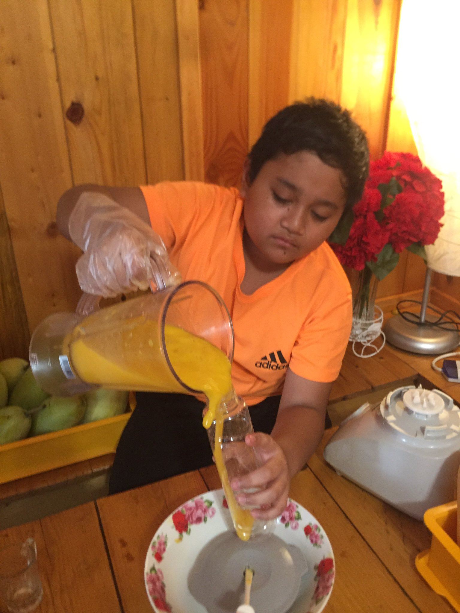 10yo malaysian boy starts mango juice business to buy ps4