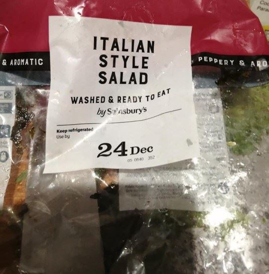 uk woman gives up diet after finding dead mouse in salad