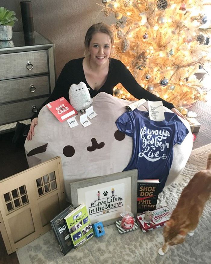 this reddit user got bill gates as her secret santa