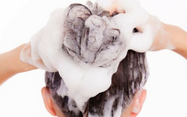 8 undesirable chemicals you do not want to find in your personal care products