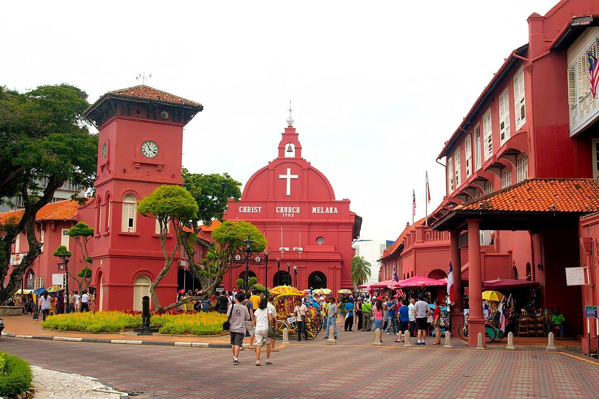 starting this month, you can get around melaka for free