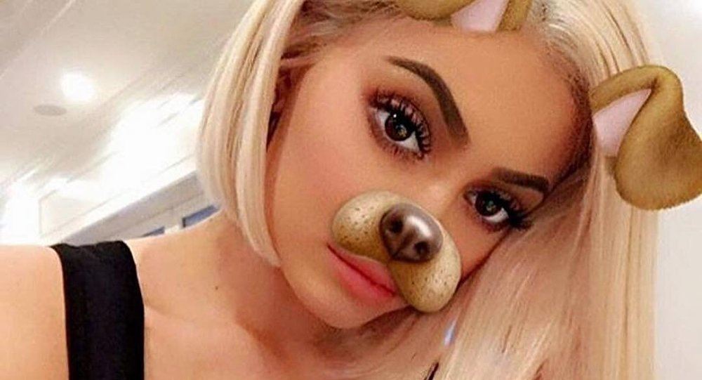 people are asking plastic surgeons to make them look like snapchat filters