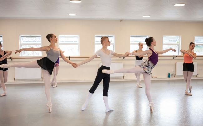 ballet isn’t easy and these 5 very real struggles will prove it