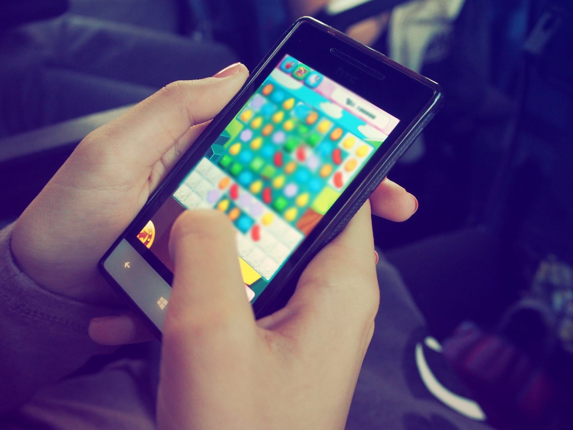 filipino boy accidentally spends rm8,411 on mobile games