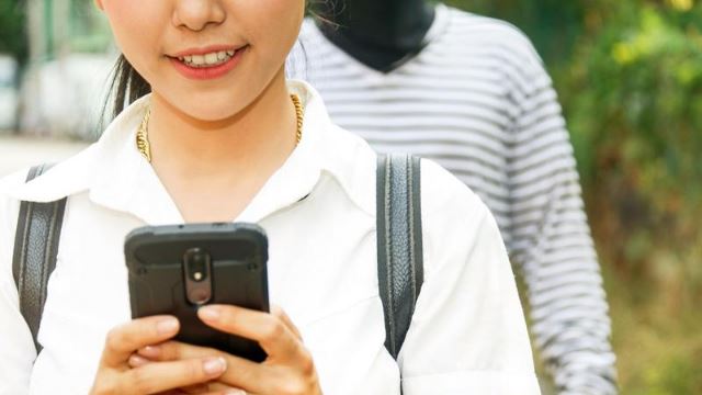 this is what you can do if you're worried about scams, snatch thefts and other lifestyle risks