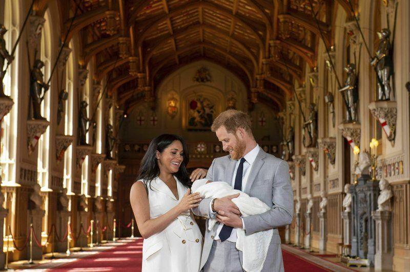 the son of the duke and duchess of sussex has a name!