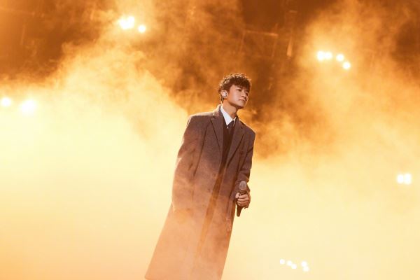 🌟古巨基声生不息首演唱上海滩🎙️经典ost造型致敬许文强🔥