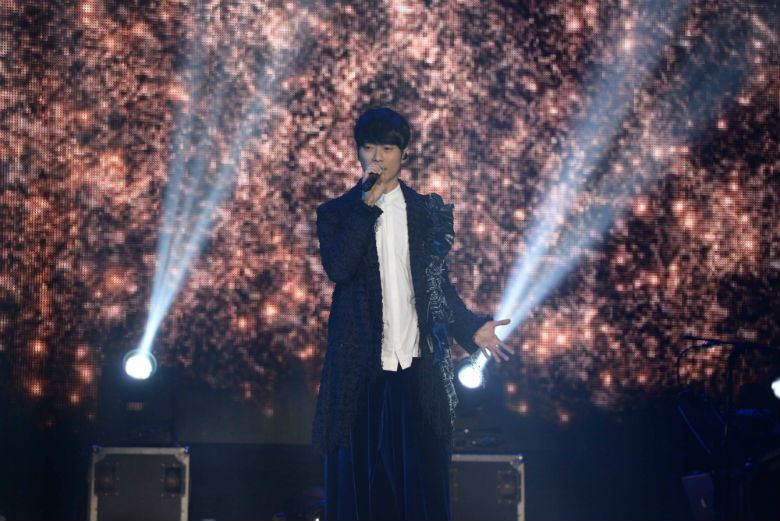 张栋樑台北巡迴演唱会，多首经典全场大合唱！