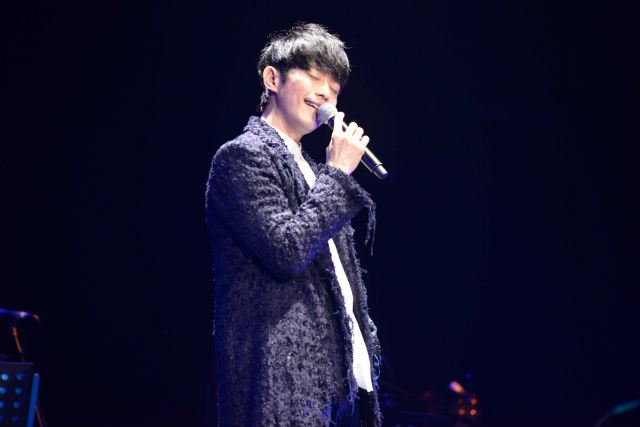 张栋樑台北巡迴演唱会，多首经典全场大合唱！