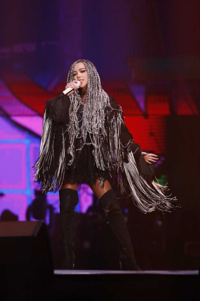 amg 50乌托邦2.0庆典!“演唱会女王”造型重现经典