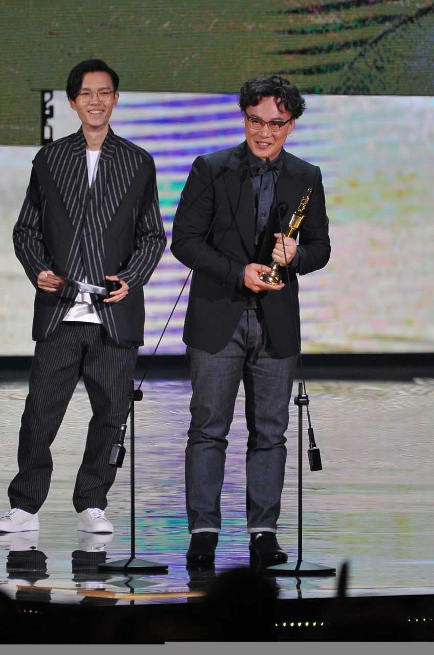 双料金曲歌王陈奕迅! 3度封王更夺年度专辑大奖！