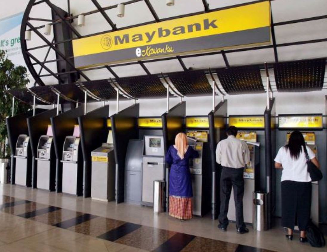 原来这个方法！可以让你的atm卡不被扣rm8年费！