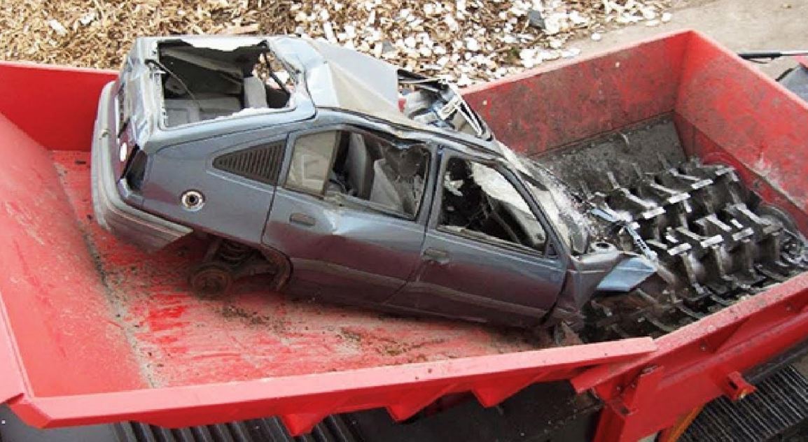 33天内必处理废弃车！政府将开始销毁随处废弃车子！