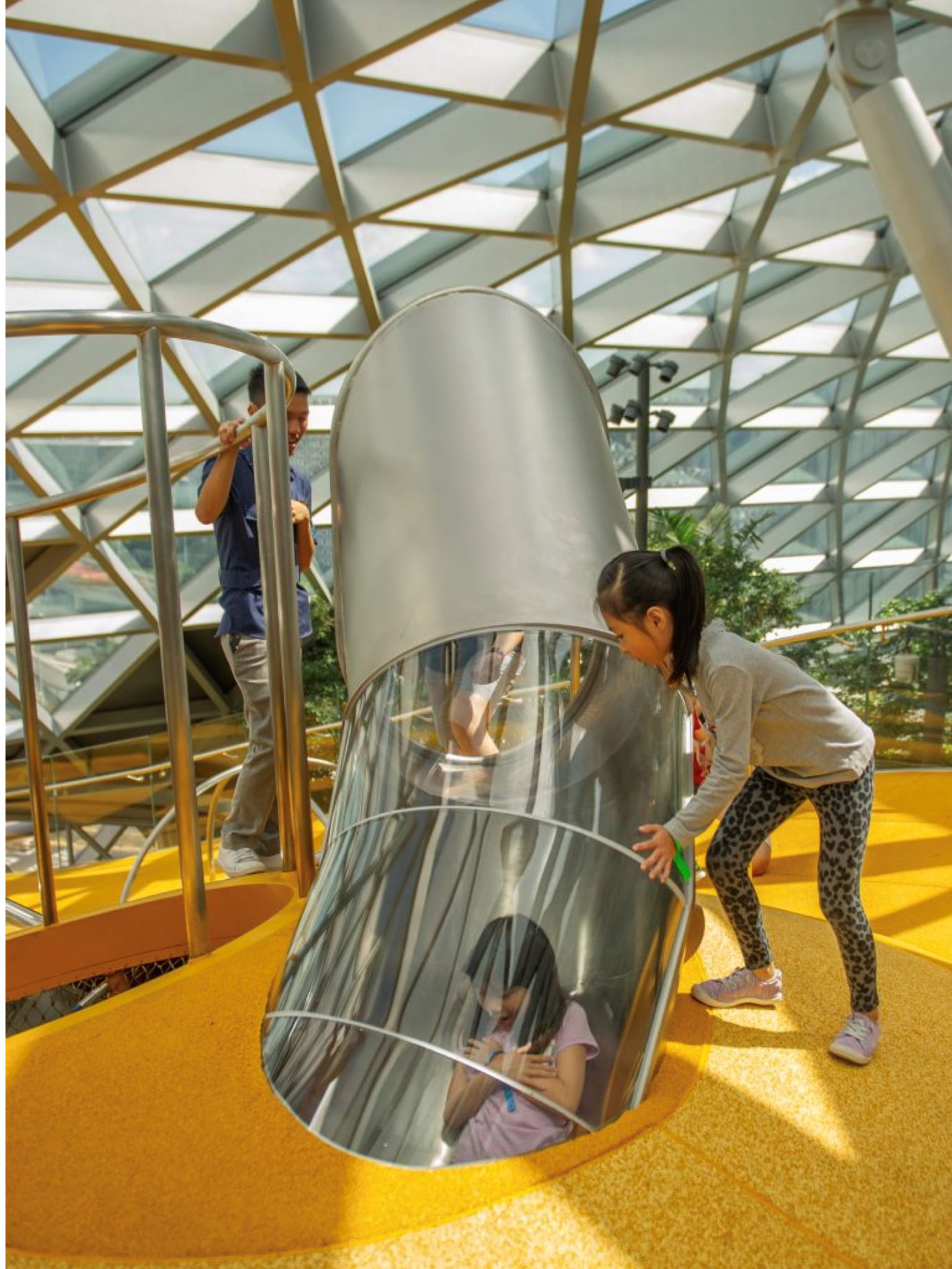 新加坡樟宜机场全新canopy park将在6月10日正式开放！