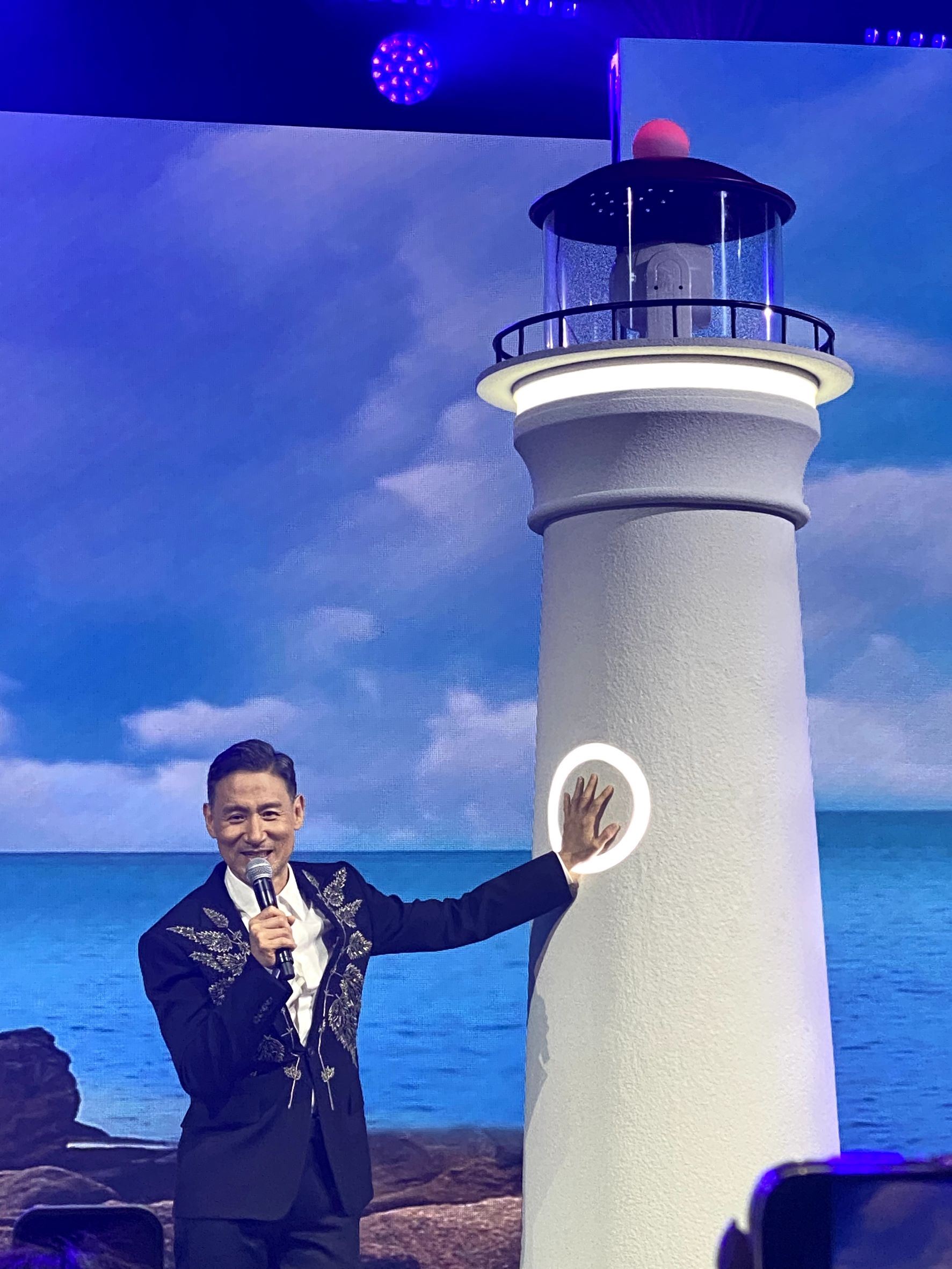 张学友宣佈全新巡回演唱会正式启动！演唱会名定为《60+》