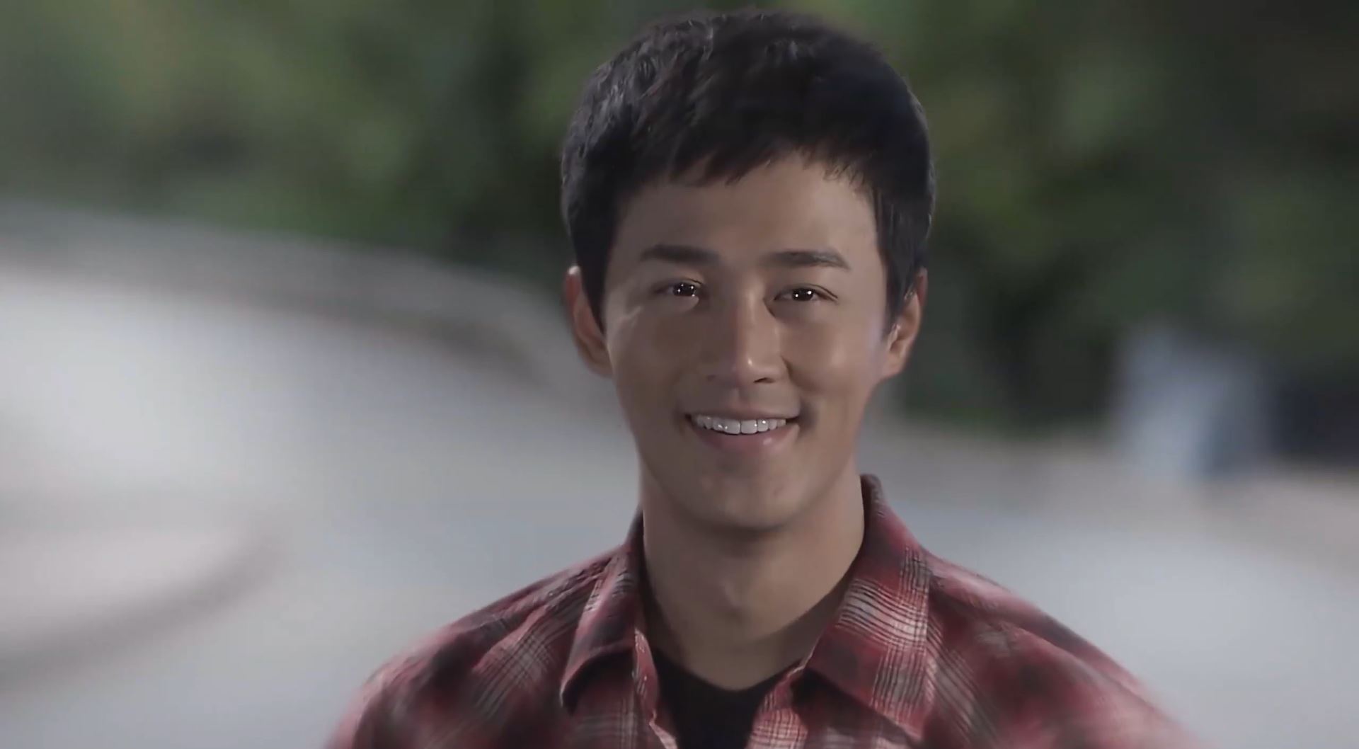 tvb热播剧《法言人》有惊喜！林峯以“管家仔”造型现身