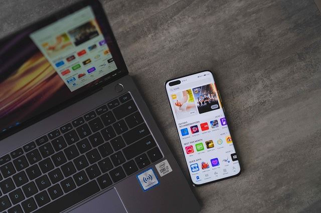 unlock your car and 4 more ways the huawei share can make life easier for you