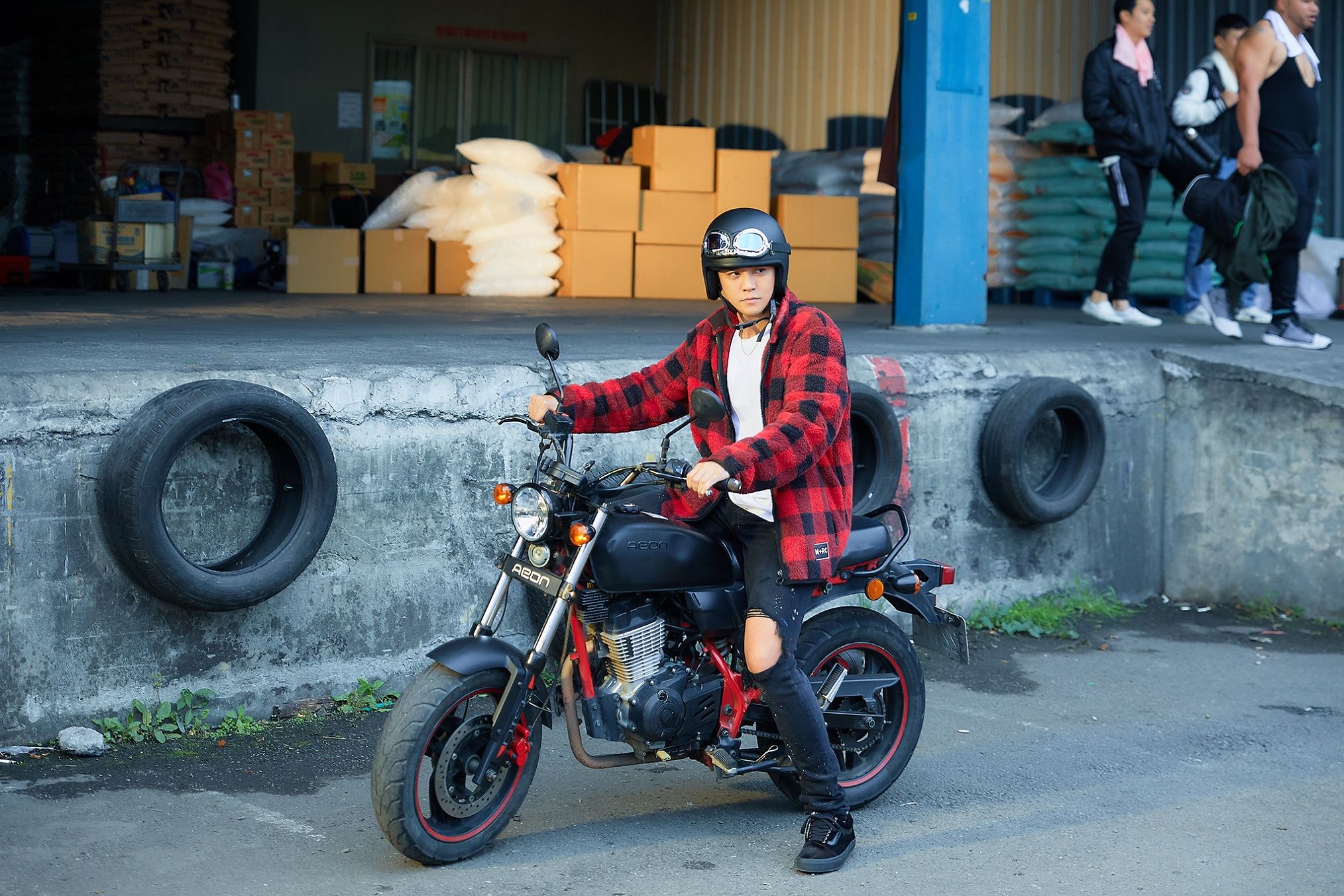 胡彦斌量身谱写歌！ “偶像剧女王”陈乔恩跨刀罗志祥新歌mv女主角演情侣