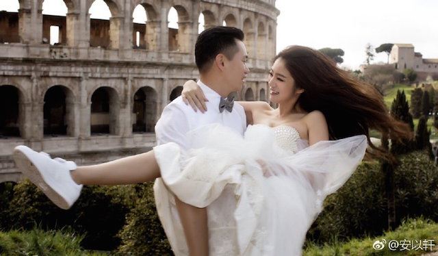 婚纱不搭球鞋就落伍！盘点7个穿球鞋拍婚纱的女星