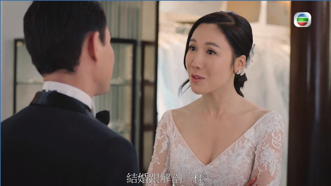 【多图】《法证先锋iv》大结局女主角斗性感，各有各的美！