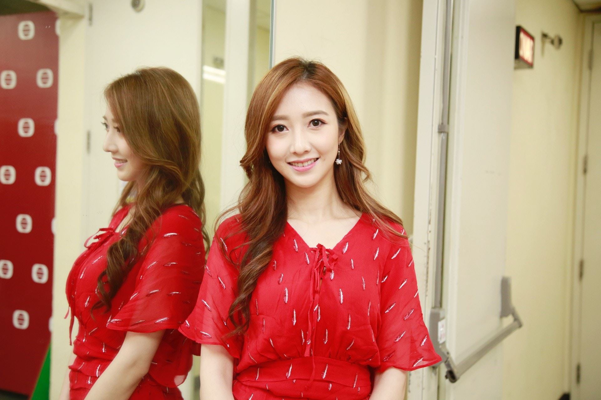 【机场特警】何依婷杨明亲密互动引起讨论,还爆料会有更激烈的戏份!