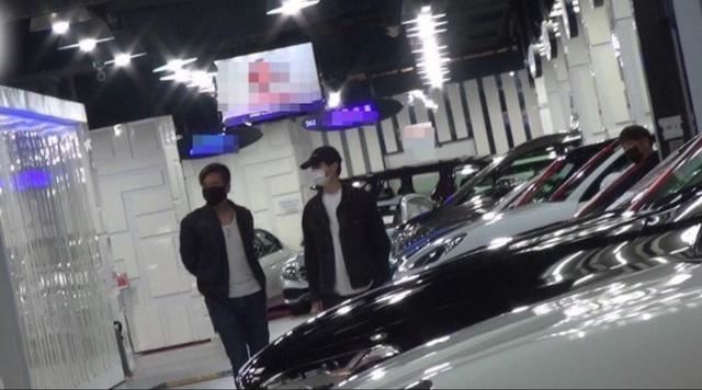 马国明到车行挑选新车，与唐诗咏发展新关系？