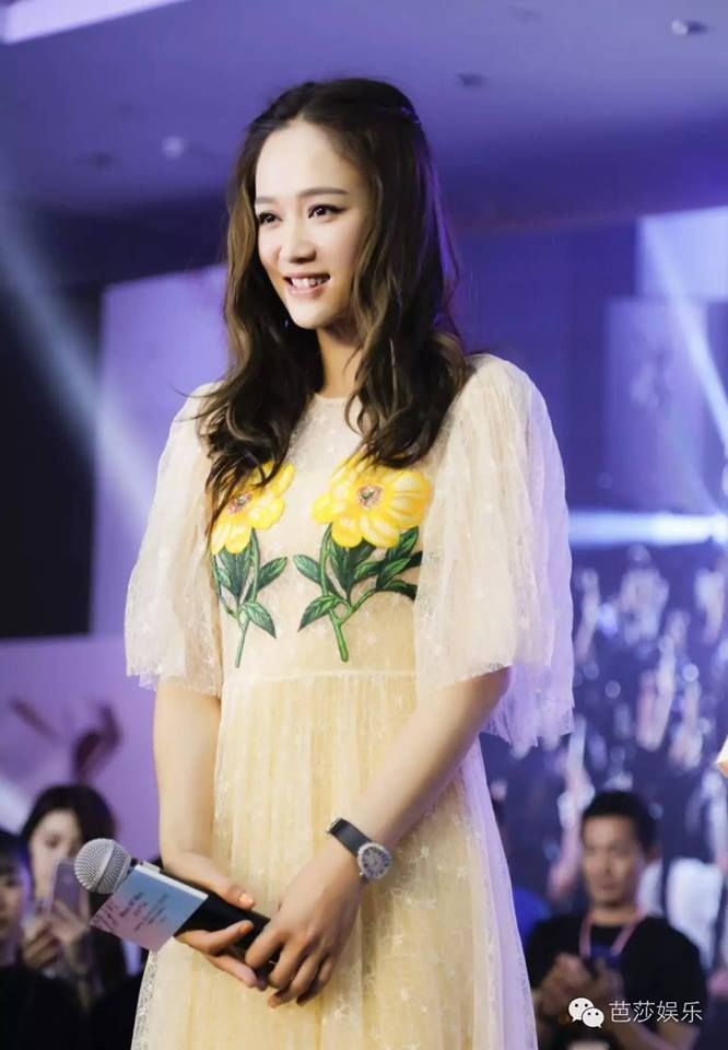 陈乔恩大方分享感情观：先爱自己，再爱别人