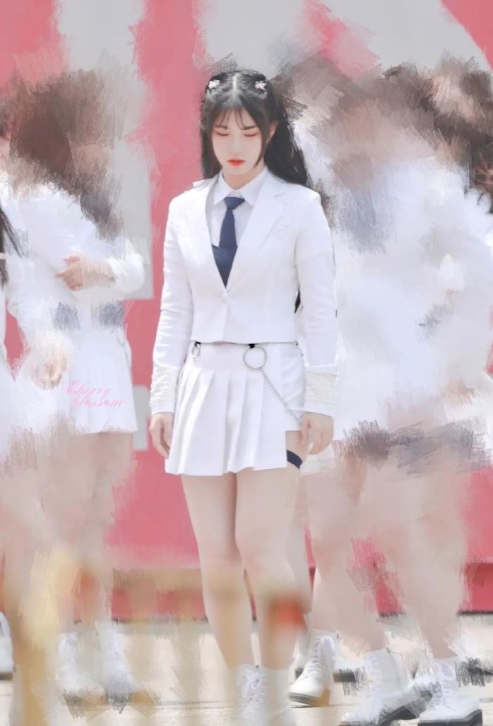 《创造营2020》训练生曝光！穿白色制服录制主题曲！