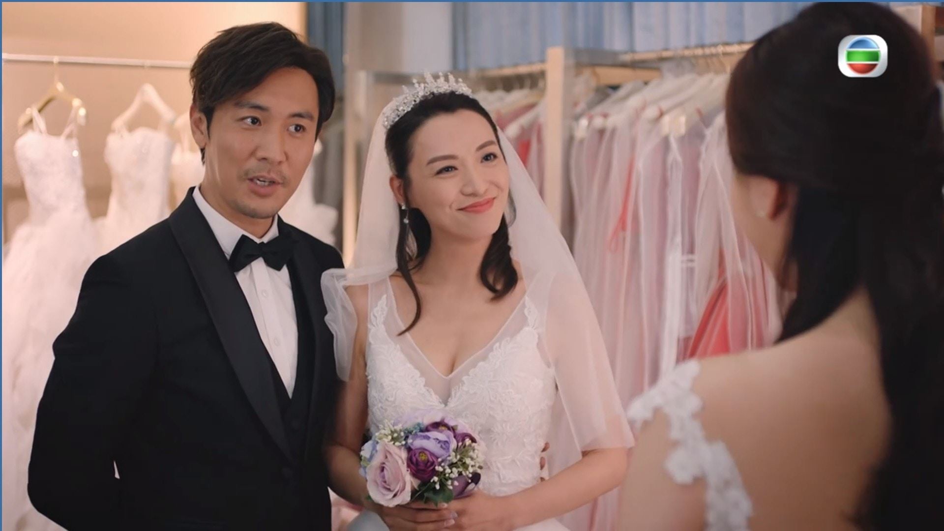 【多图】《法证先锋iv》大结局女主角斗性感，各有各的美！