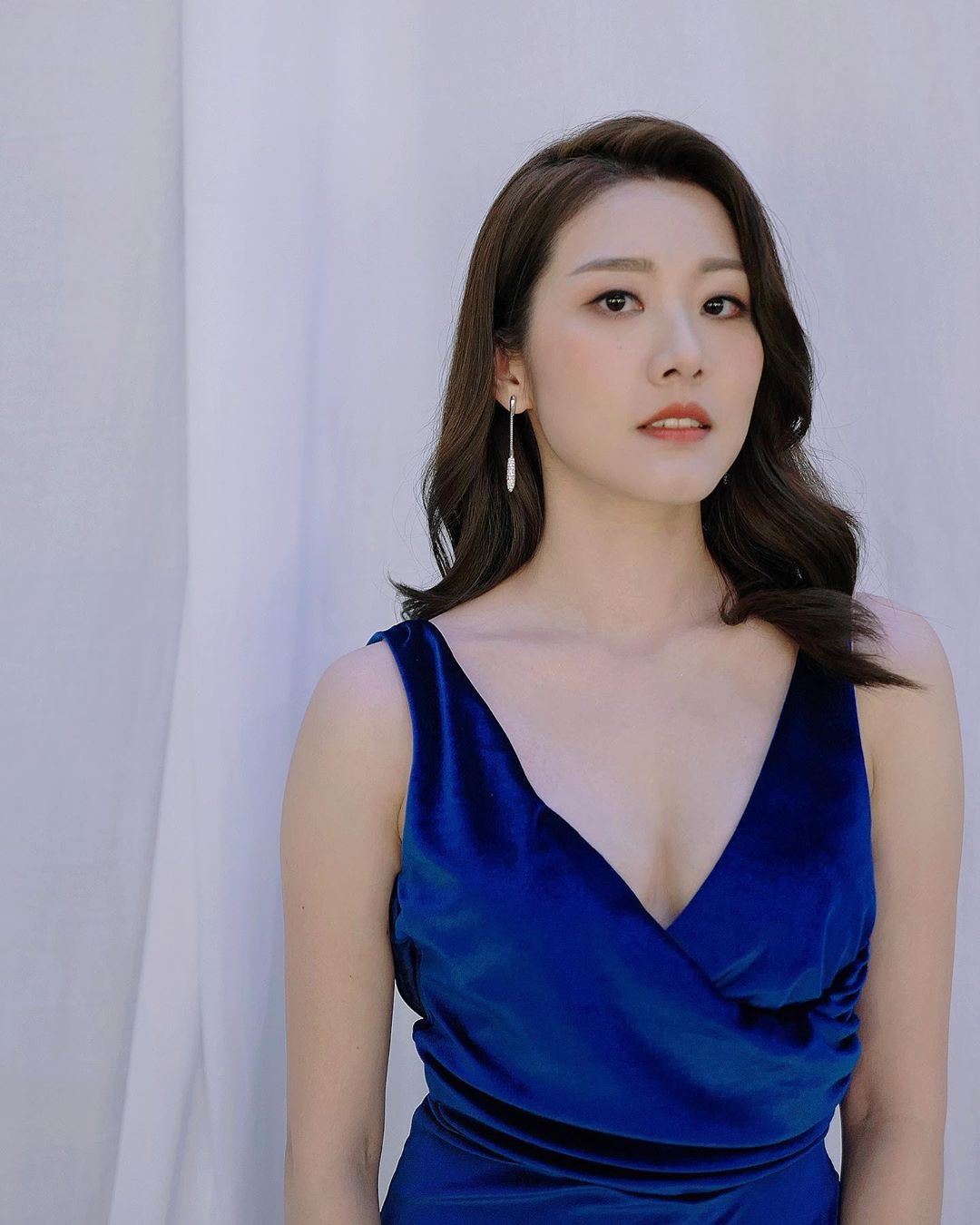 【机场特警】邓佩仪独自躲在黑暗中眼眶泛泪，演技大受好评！