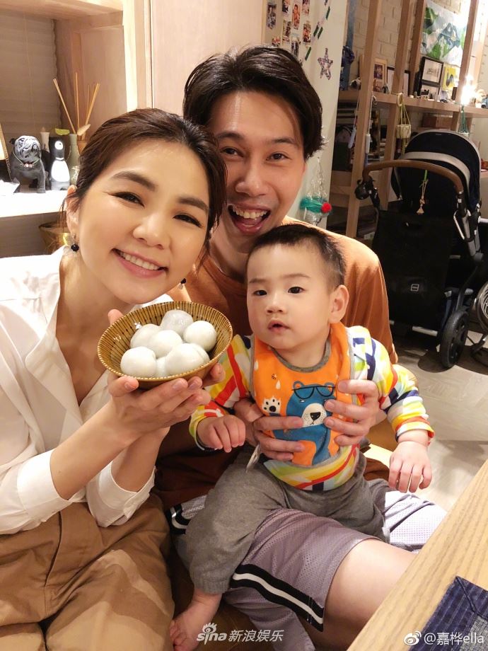 ［多图］ella劲宝越大越有魅力！陈嘉桦一家三口幸福过元宵