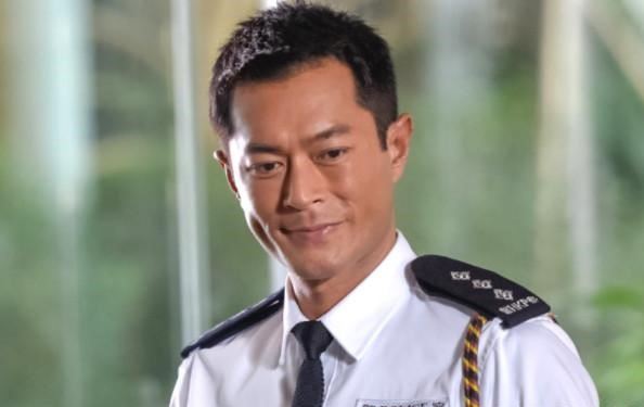 个个又型又高大!盘点香港娱乐圈7大御用警察演员!