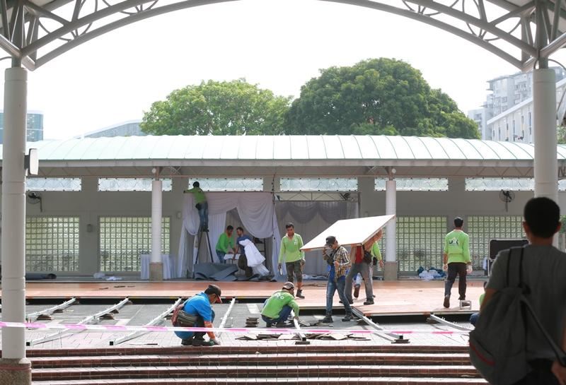 冯伟衷遗体回国！灵堂设追思会！后天出殡