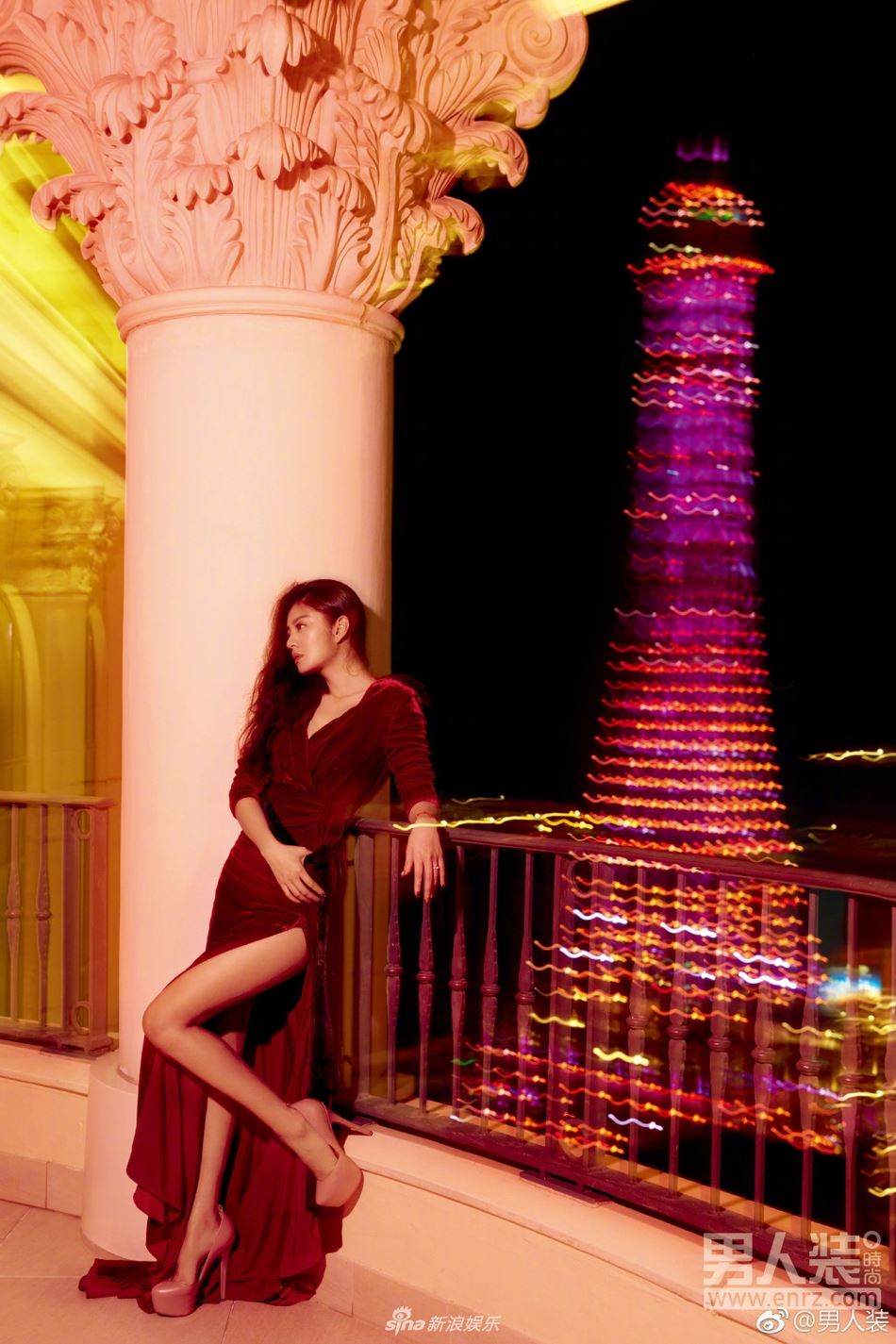 【美图】安以轩登杂志封面！大秀美腿+美胸