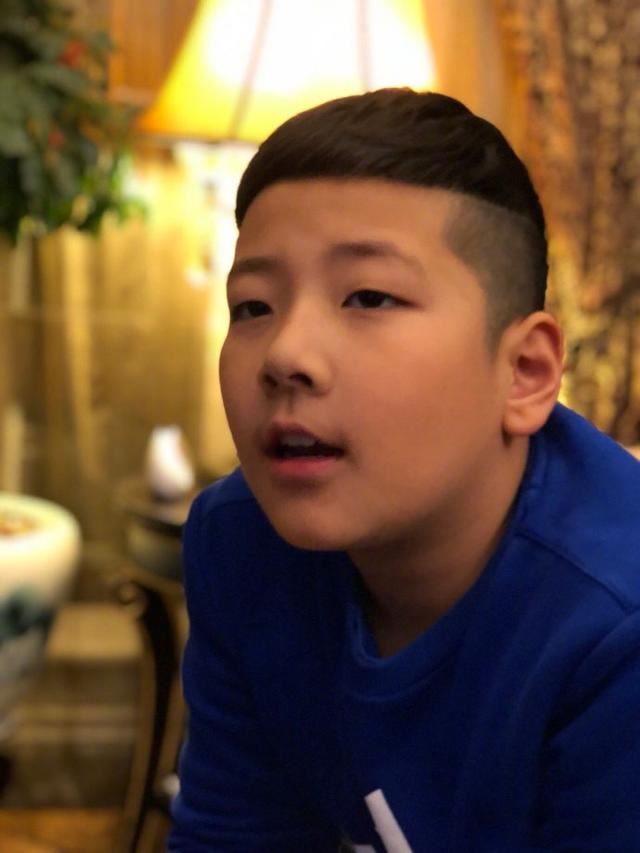 都长大啦！《爸爸去哪儿》17位萌娃近照曝光！网民：快认不出来了